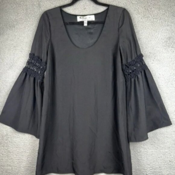 Stone Cold Fox Ninas Dress Womens Small Black Boho Lace Bell Sleeve Mini - Picture 1 of 6